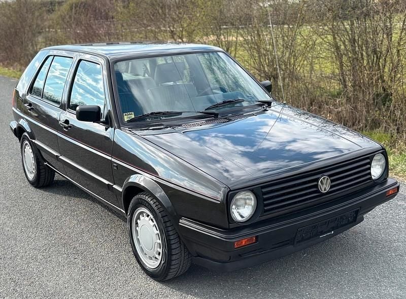 Gebraucht VW Golf II 69 PS (50 kW) 1989 Schwarz Kleinwagen