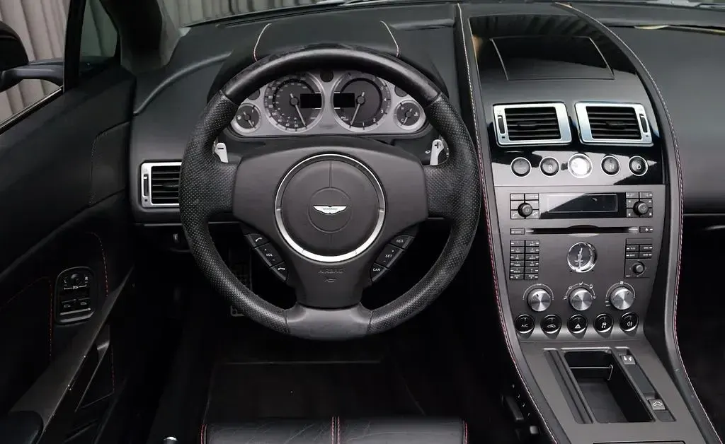 Gebraucht Aston Martin V8 Vantage 385 PS (283 kW) 2007 Schwarz Cabrio