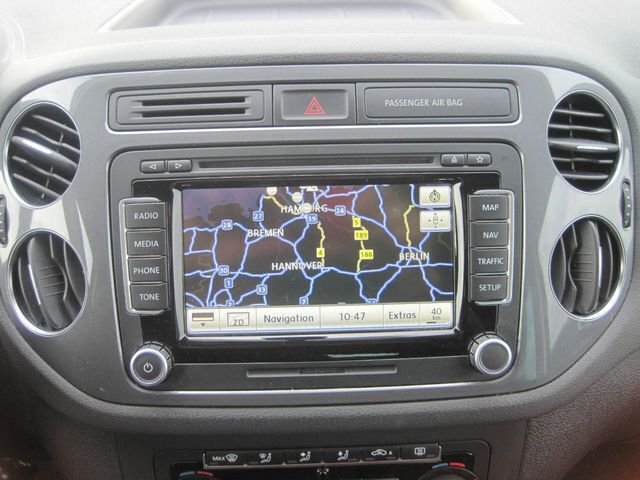 Gebraucht VW Tiguan Track & Field 241 PS (177 kW) 2012 Grün metallic SUV