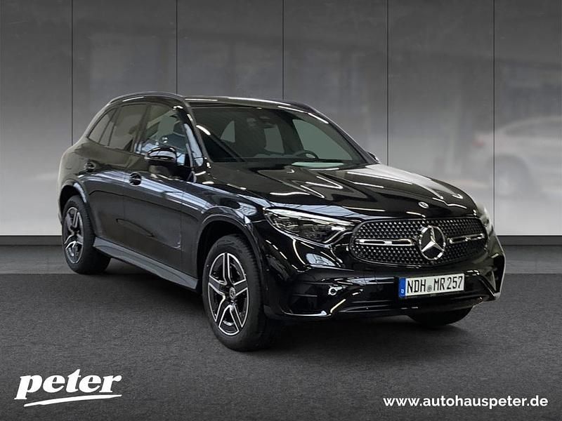 Obsidianschwarz Gebraucht 2024 Mercedes GLC300e Advanced SUV | 65.650 € (Fairer Preis) - Bild 1/3