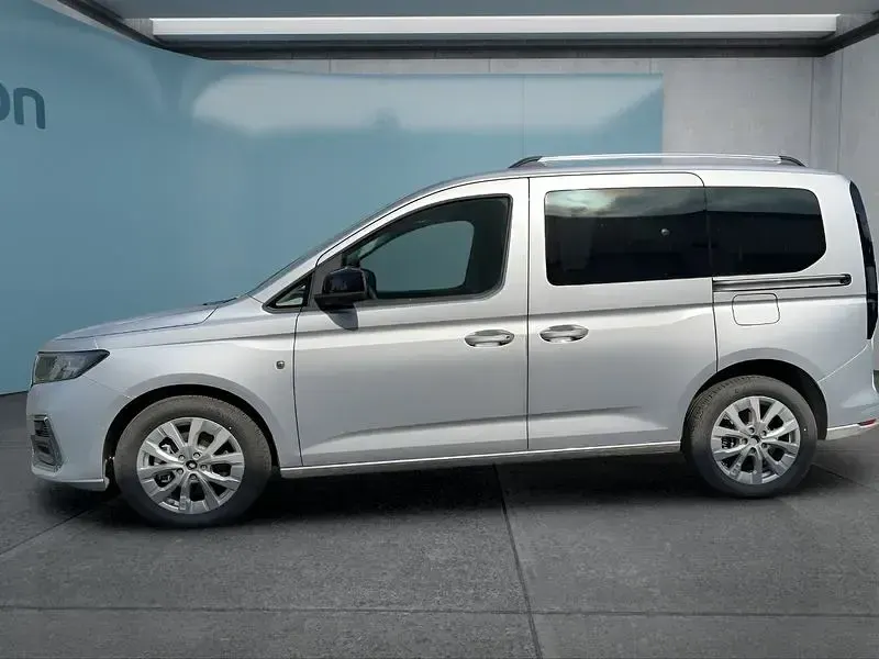Gebraucht Ford Tourneo Connect 122 PS (89 kW) 2026 Silber Van / Kleinbus