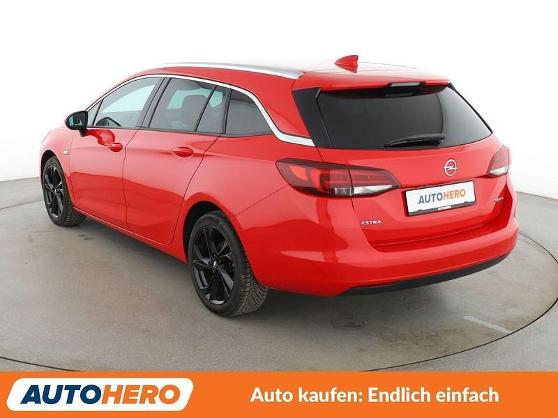 Gebraucht Opel Astra Dynamic 150 PS (110 kW) 2017 Rot Kombi