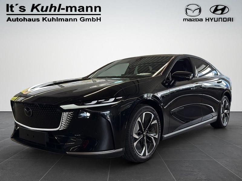 Jet black Neu 2025 Mazda 6e Takumi-Line Limousine | 38.900 € (Superpreis) - Bild 1/4