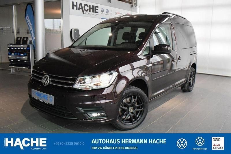 Black berry (schwarz) Gebraucht 2017 VW Caddy Comfortline Van / Kleinbus | 18.450 € (Fairer Preis) - Bild 1/4