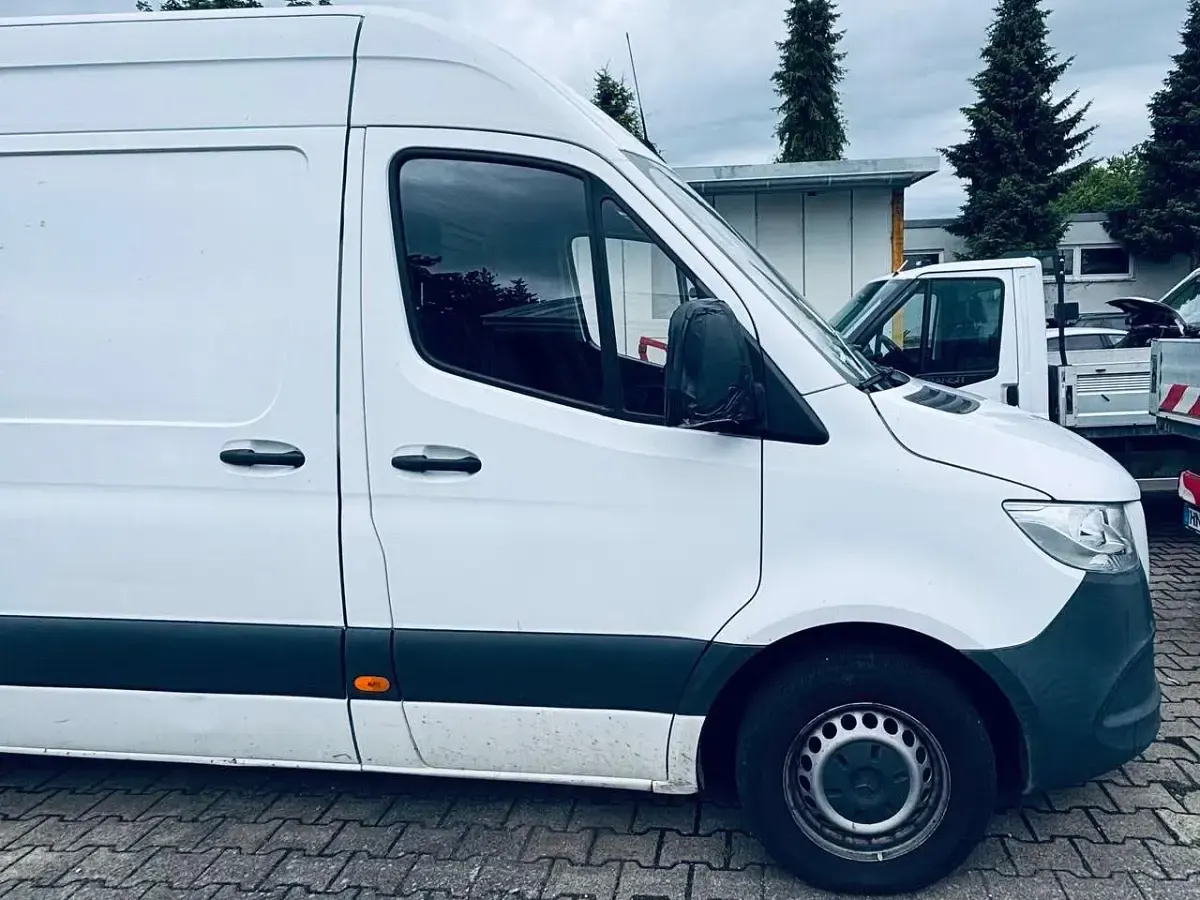 Gebraucht Mercedes Sprinter 163 PS (119 kW) 2020 Van