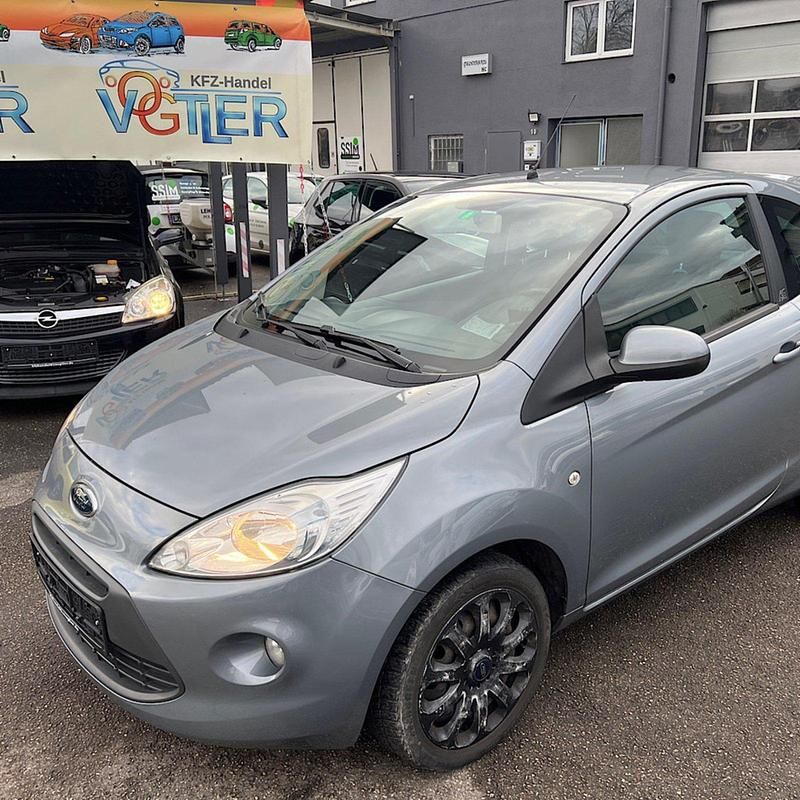Gebraucht Ford Ka Titanium 69 PS (50 kW) 2011 Grau Kleinwagen