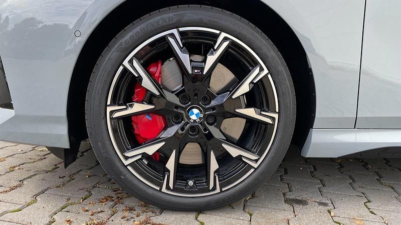 Neu BMW 223 Efficient Dynamics 218 PS (160 kW) 2025 M brooklyn grau metallic Coupé