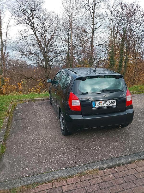 Schwarz Gebraucht 2007 Citroën C2 Kleinwagen | 1.300 € (Guter Preis) - Bild 1/4