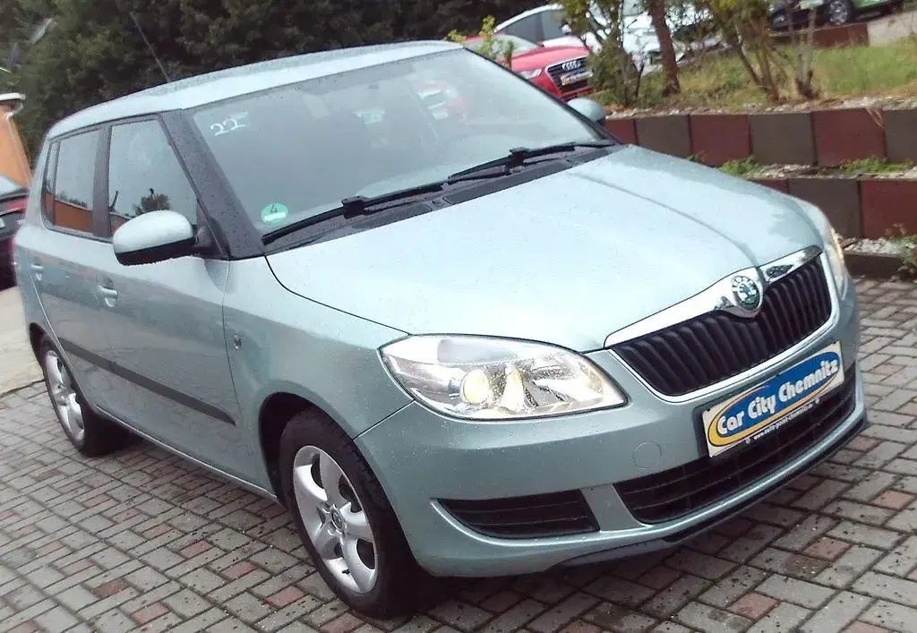 Gebraucht Skoda Fabia Family 86 PS (63 kW) 2011 Limousine