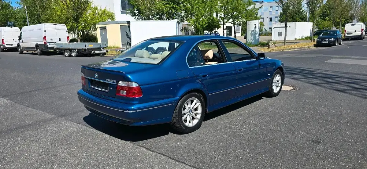 Gebraucht BMW 525 191 PS (140 kW) 2002 Blau Limousine