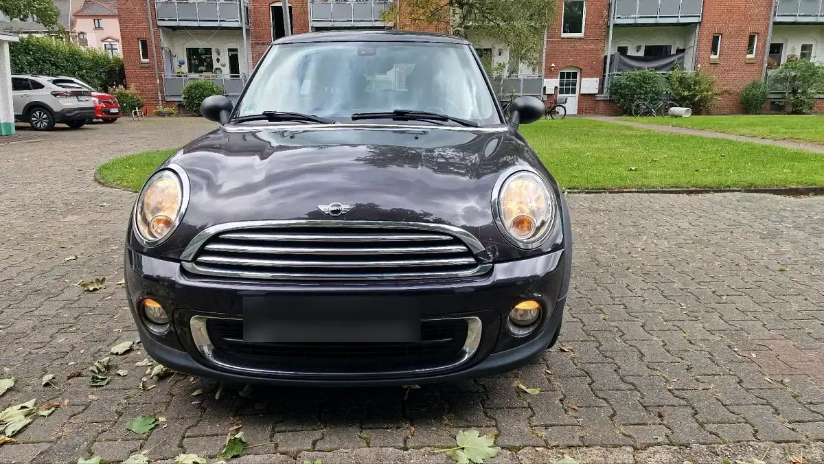 Gebraucht Mini ONE 75 PS (55 kW) 2013 Schwarz Kleinwagen