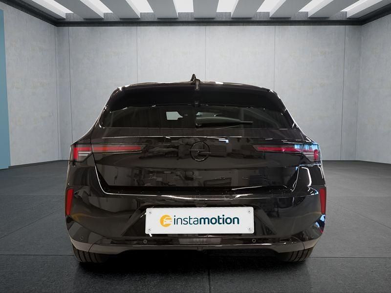 Gebraucht Opel Astra 131 PS (96 kW) 2024 Schwarz Limousine