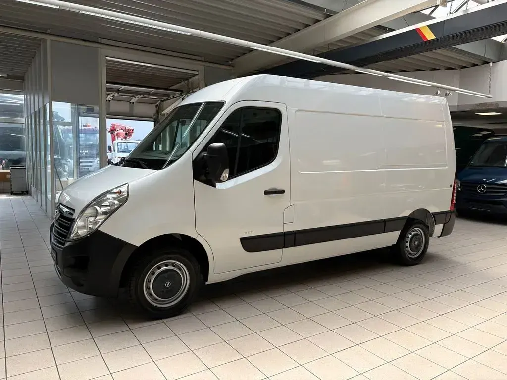 Gebraucht Opel Movano 125 PS (91 kW) 2012 Weiß Van / Kleinbus