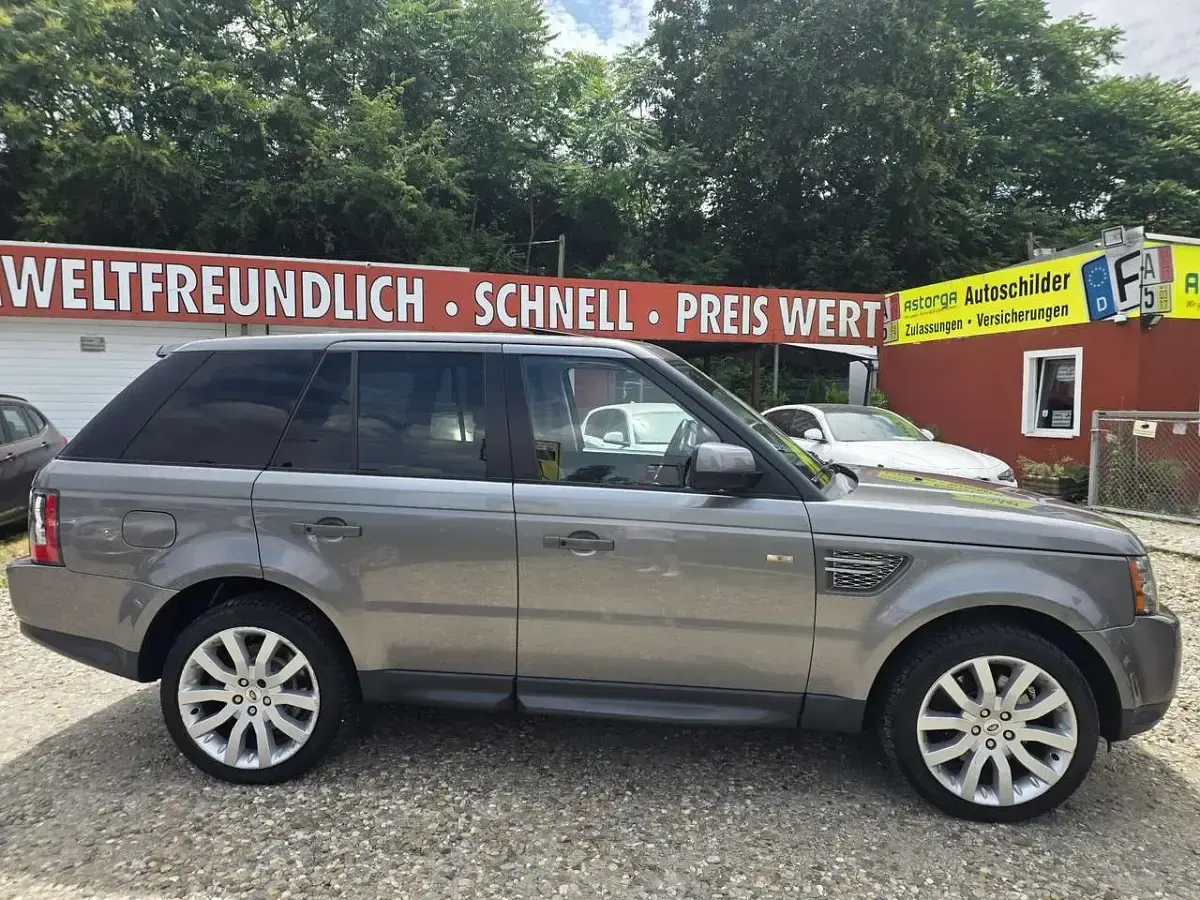 Gebraucht Land Rover Range Rover HSE 272 PS (200 kW) 2010 Stornoway grey SUV