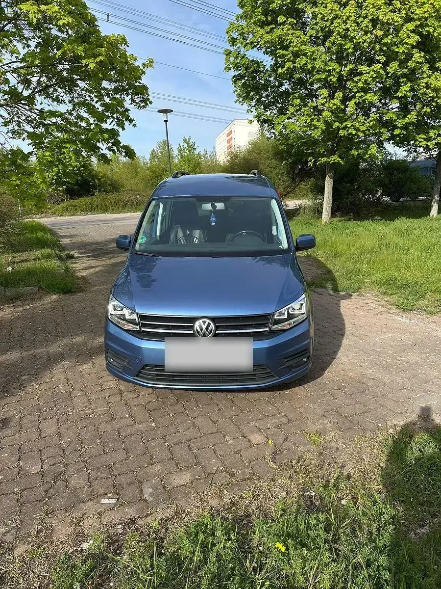 Gebraucht VW Caddy Beach 150 PS (110 kW) 2019 Blau Van / Kleinbus