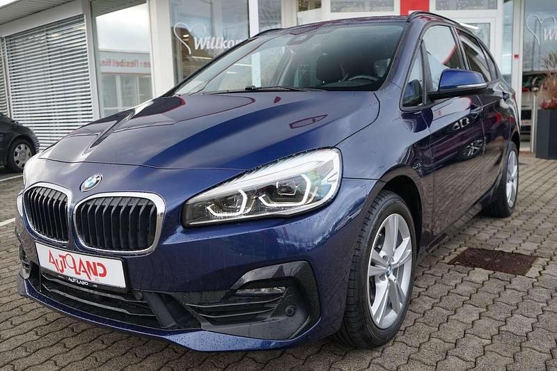 Gebraucht BMW 218 Advantage 150 PS (110 kW) 2020 Mediterranblau metallic Van / Kleinbus