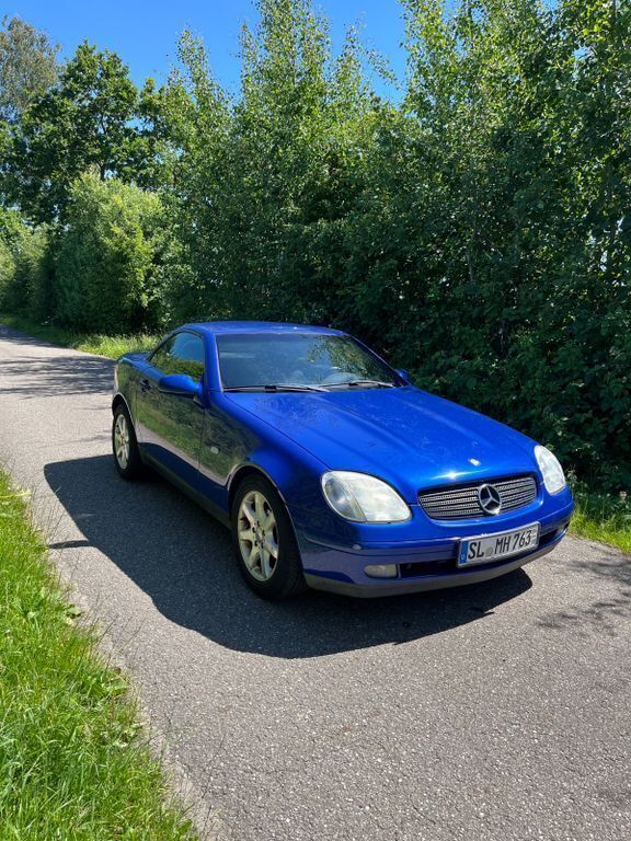Blau Gebraucht 1999 Mercedes SLK200 Cabrio | 2.500 € (Superpreis) - Bild 1/4
