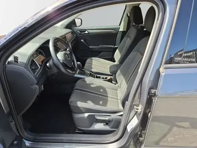 Gebraucht VW T-Roc Style 150 PS (110 kW) 2022 Grau SUV