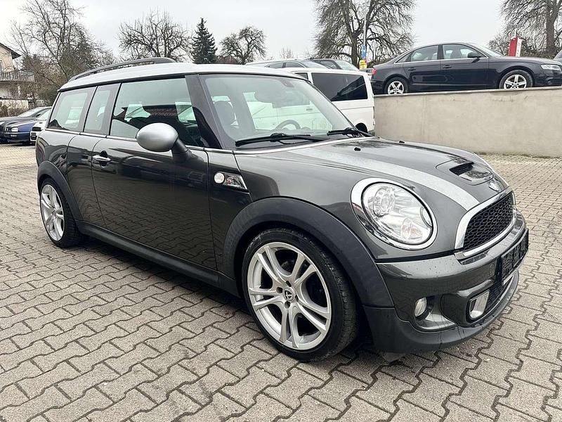 Gebraucht Mini Cooper SD Clubman Chili 143 PS (105 kW) 2012 Eclipse grey metallic Kombi