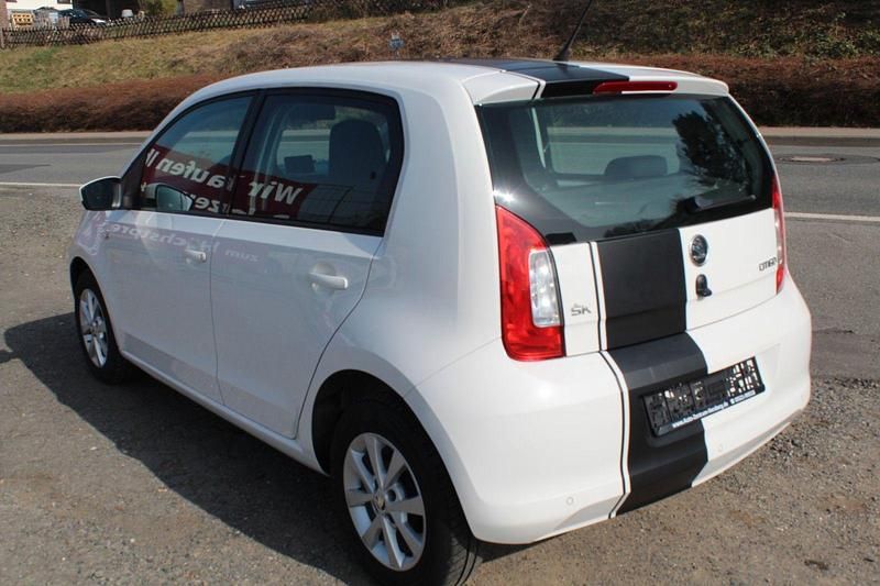 Gebraucht Skoda Citigo Ambition 75 PS (55 kW) 2012 Weiß Kleinwagen