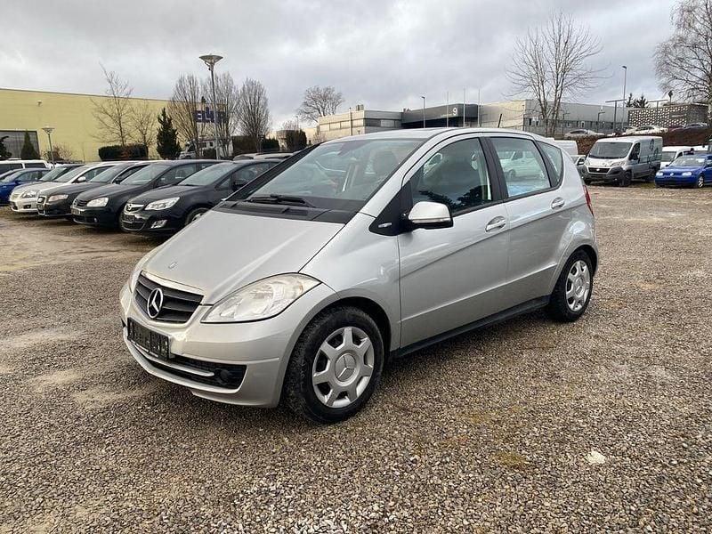 Gebraucht Mercedes A160 95 PS (69 kW) 2009 Silber Limousine