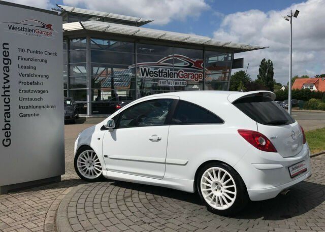 Gebraucht Opel Corsa OPC 90 PS (66 kW) 2008 Casablancaweiß Kleinwagen