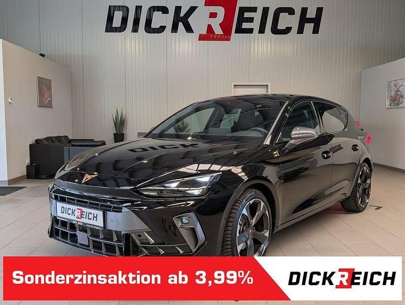 Midnight schwarz metallic Gebraucht 2025 Cupra Leon Limousine | 29.980 € (Guter Preis) - Bild 1/4