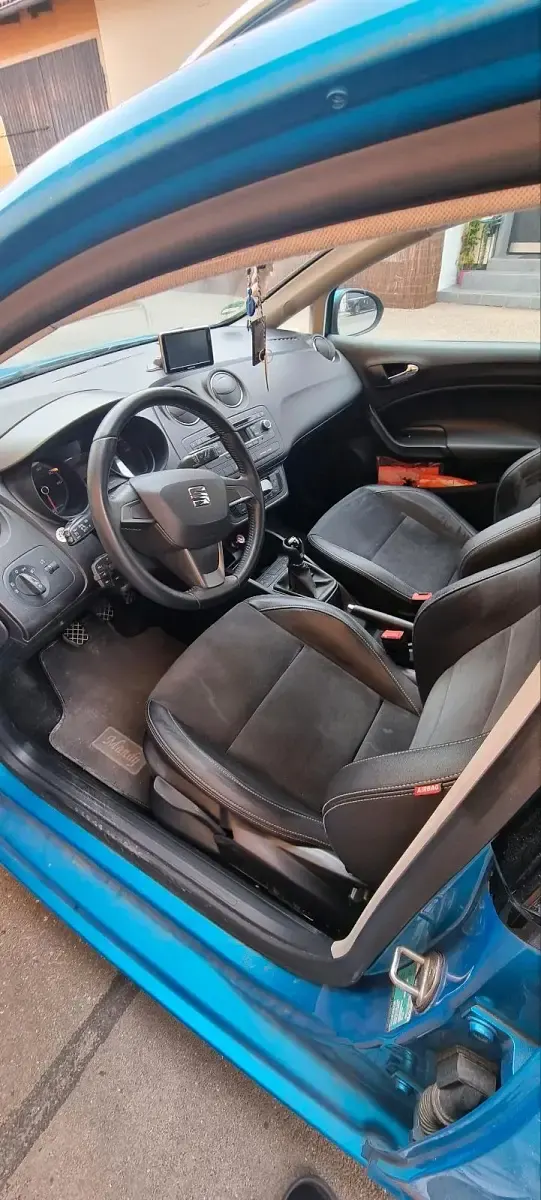 Gebraucht Seat Ibiza ST 105 PS (77 kW) 2014 Blau Kombi