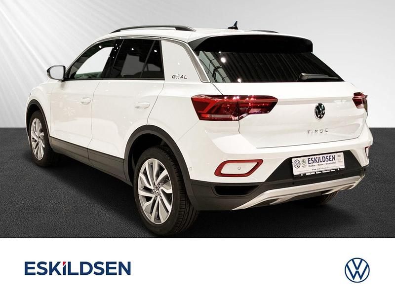 Gebraucht VW T-Roc Goal 150 PS (110 kW) 2024 Pure white (weiß) SUV