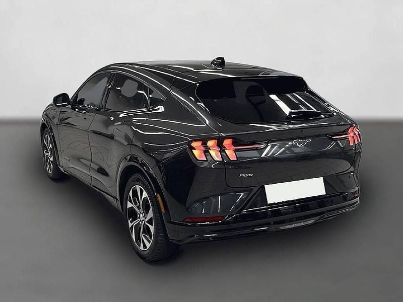 Gebraucht Ford Mustang Mach-E Basis 258 kW (351 PS) 2022 Grau SUV