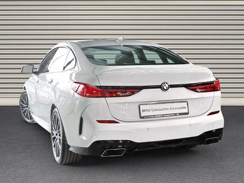 Gebraucht BMW M235 Shadowline 306 PS (225 kW) 2022 Alpinweiss iii Coupé