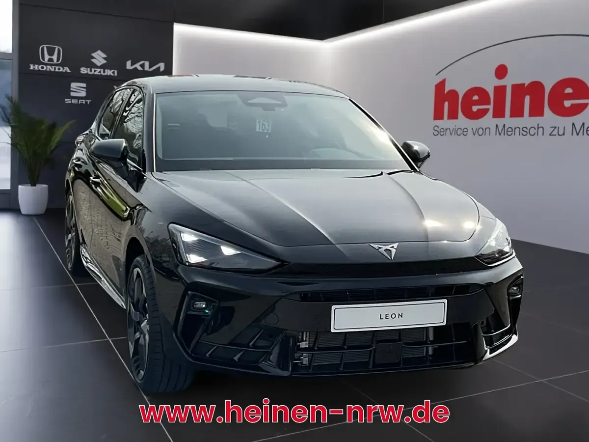 Nuova Cupra Leon 150 CV (110 kW) 2026 Nero Berlina