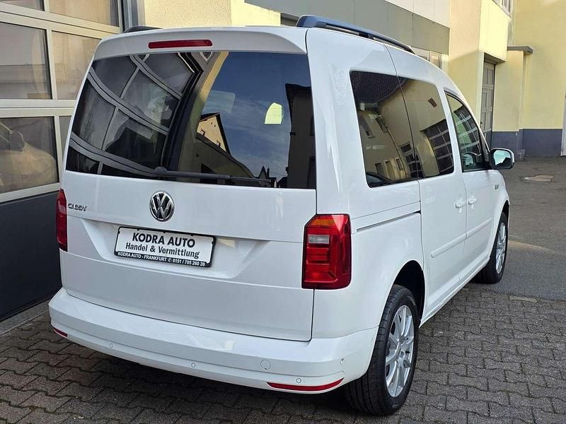 Gebraucht VW Caddy 102 PS (75 kW) 2018 Candyweiß Van / Kleinbus