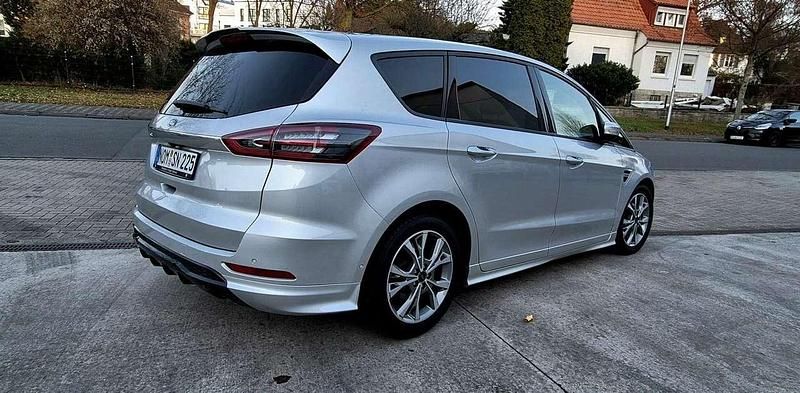 Gebraucht Ford S-MAX ST-Line 160 PS (117 kW) 2018 Silber Van / Kleinbus