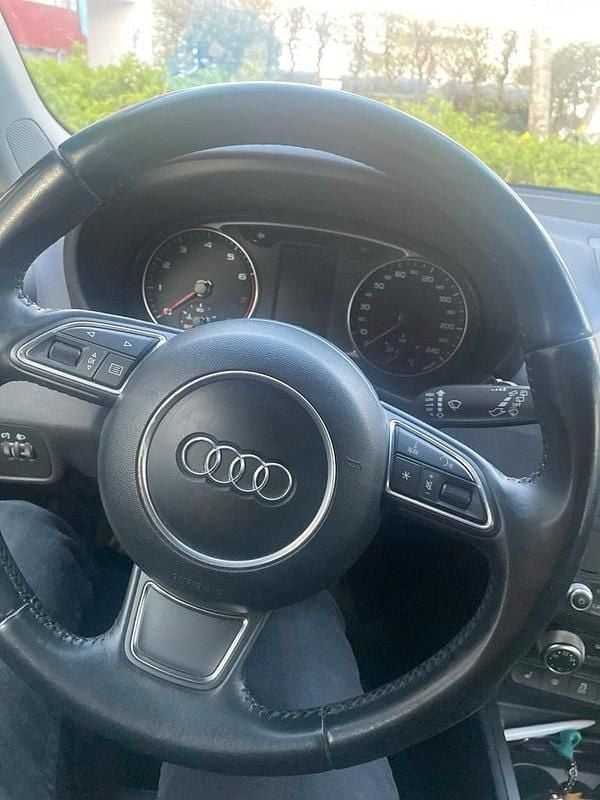 Gebraucht Audi A1 Sportback 86 PS (63 kW) 2014 Schwarz Kleinwagen