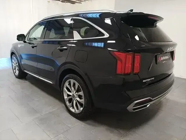 Gebraucht Kia Sorento Platinum 201 PS (147 kW) 2023 Schwarz SUV