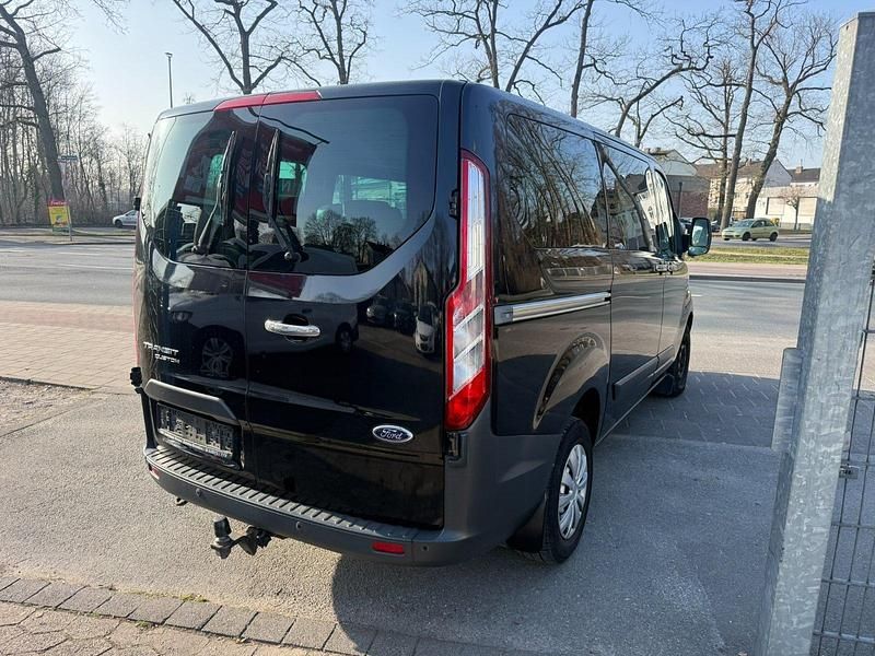 Gebraucht Ford Transit 125 PS (91 kW) 2014 Schwarz Van / Kleinbus