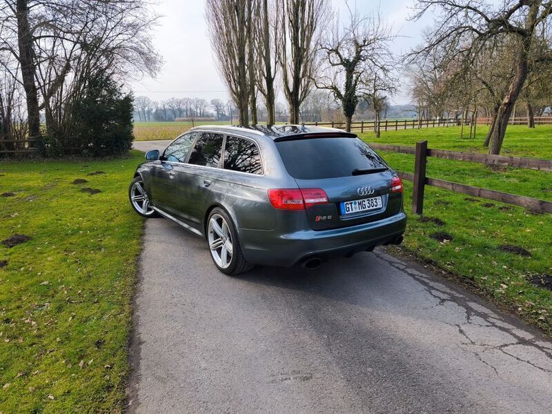 Gebraucht Audi RS6 Ambiente 579 PS (425 kW) 2009 Grau Kombi