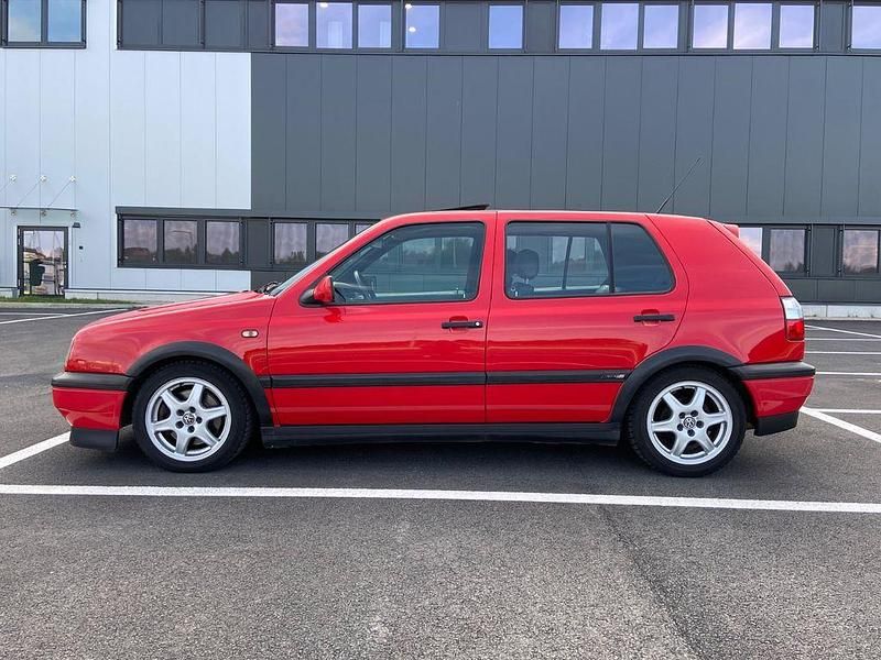 Gebraucht VW Golf III Conceptline 116 PS (85 kW) 1996 Rot Limousine
