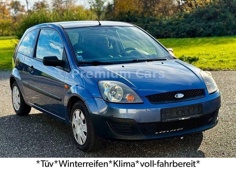 Blau Gebraucht 2006 Ford Fiesta Ambiente Kleinwagen | 750 € (Guter Preis) - Bild 1/4