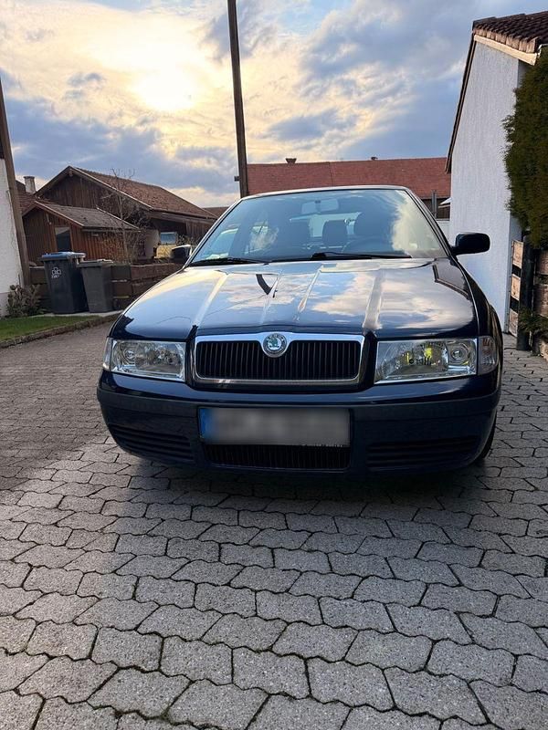 Gebraucht Skoda Octavia Classic 102 PS (75 kW) 2005 Blau Limousine