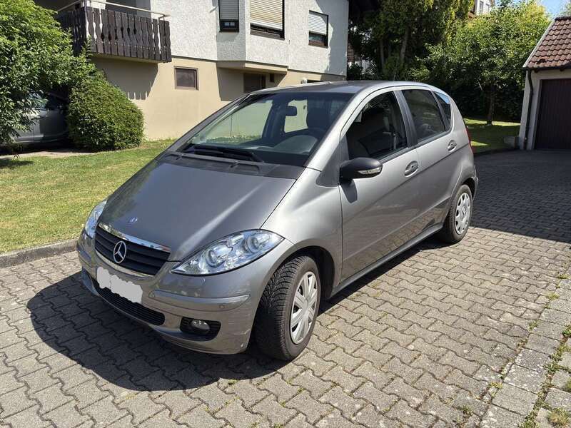 Grau Gebraucht 2007 Mercedes A170 Classic Limousine | 2.900 € (Guter Preis) - Bild 1/4