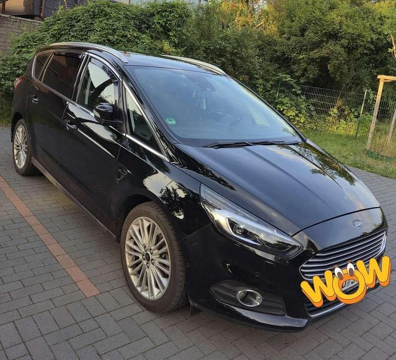 Gebraucht Ford S-MAX Titanium 190 PS (139 kW) 2019 Van / Kleinbus