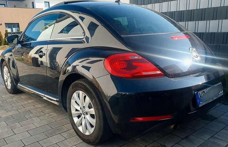 Gebraucht VW Beetle Design 105 PS (77 kW) 2013 Schwarz Kleinwagen