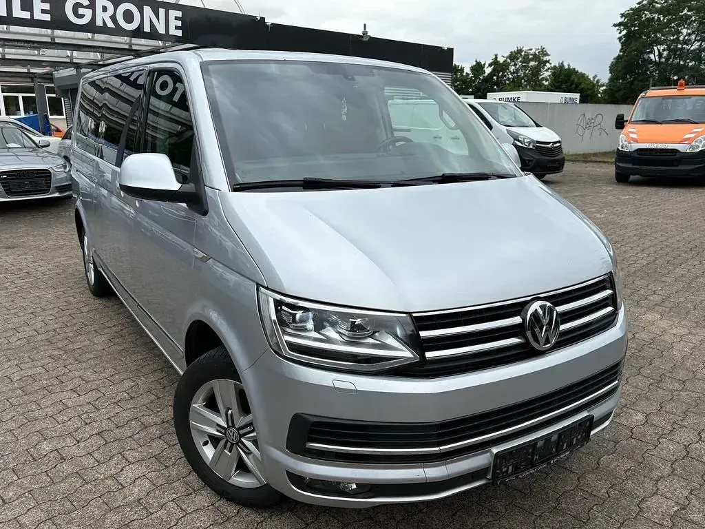 Gebraucht VW Caravelle 204 PS (150 kW) 2018 Silber Van