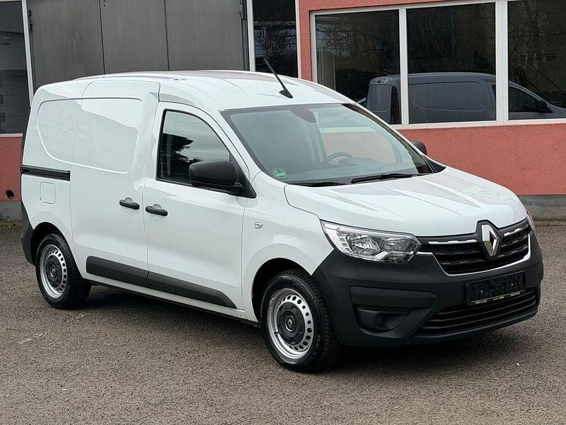 Gebraucht Renault Express 75 PS (55 kW) 2022 Weiß Van / Kleinbus