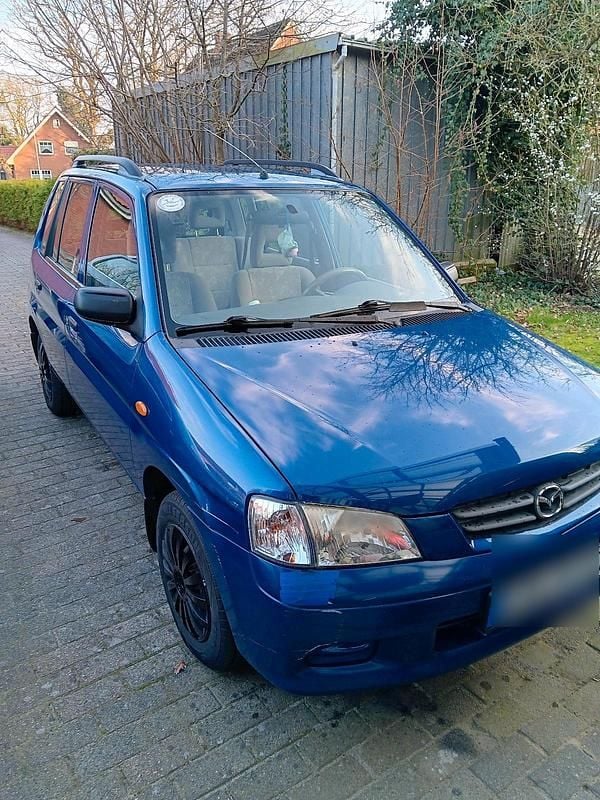 Gebraucht Mazda Demio 46 PS (33 kW) 2000 Blau Kleinwagen