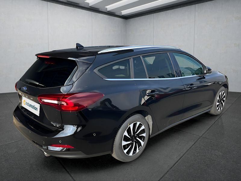 Neu Ford Focus Titanium X 155 PS (114 kW) 2026 Schwarz Kombi