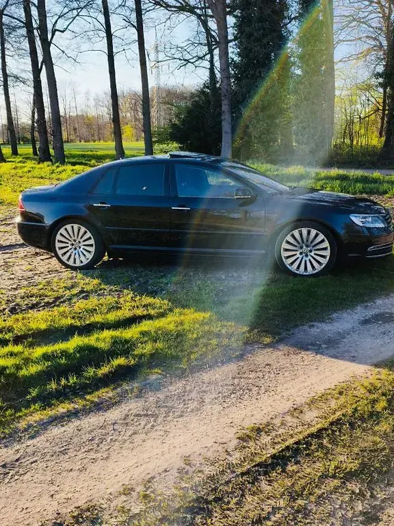 Usata VW Phaeton 245 CV (180 kW) 2015 Nero Berlina