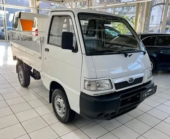 Gebraucht Piaggio Porter 2000 Weiss